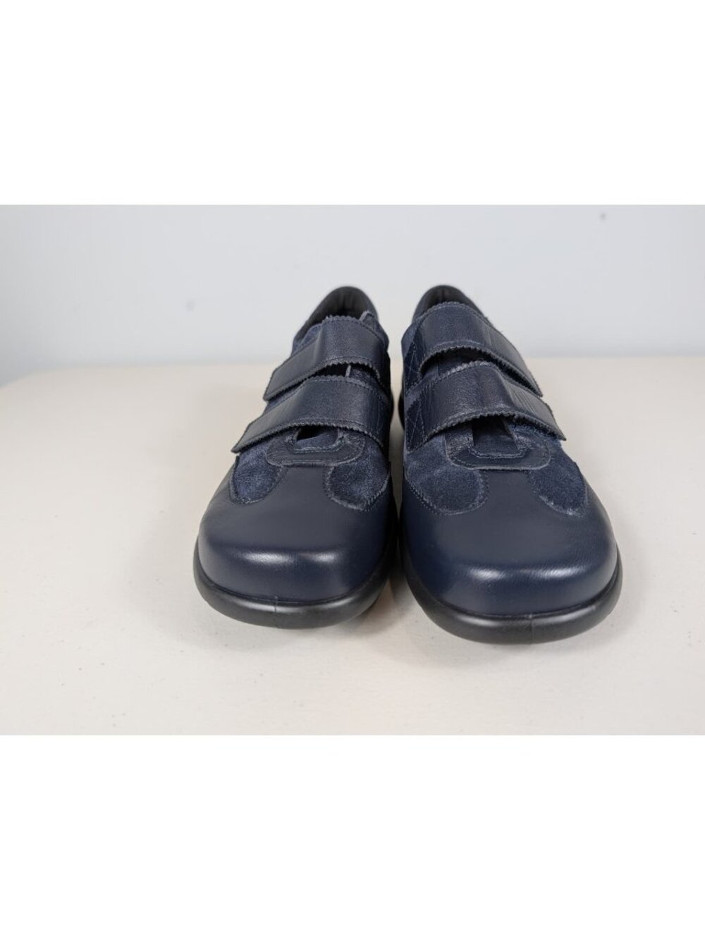 Hotter women's shoes suede blue navy color size 7.5